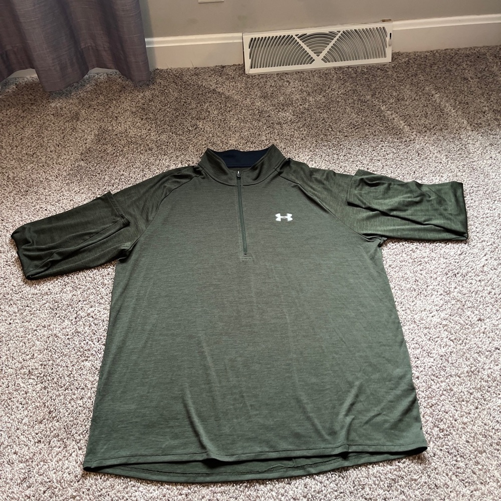 Men’s 2XL 1/4 zip Under Armor shirt